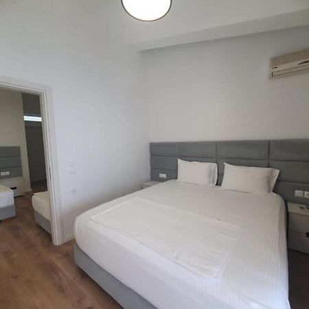 Murati Suites Sarandë Exterior foto