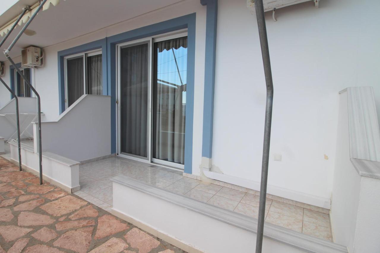 Murati Suites Sarandë Exterior foto