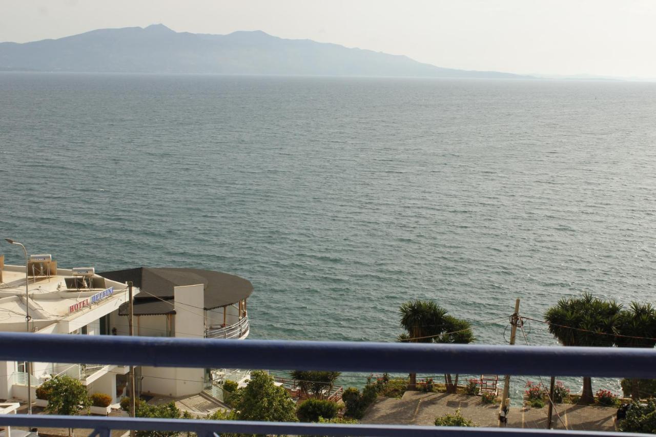 Murati Suites Sarandë Exterior foto