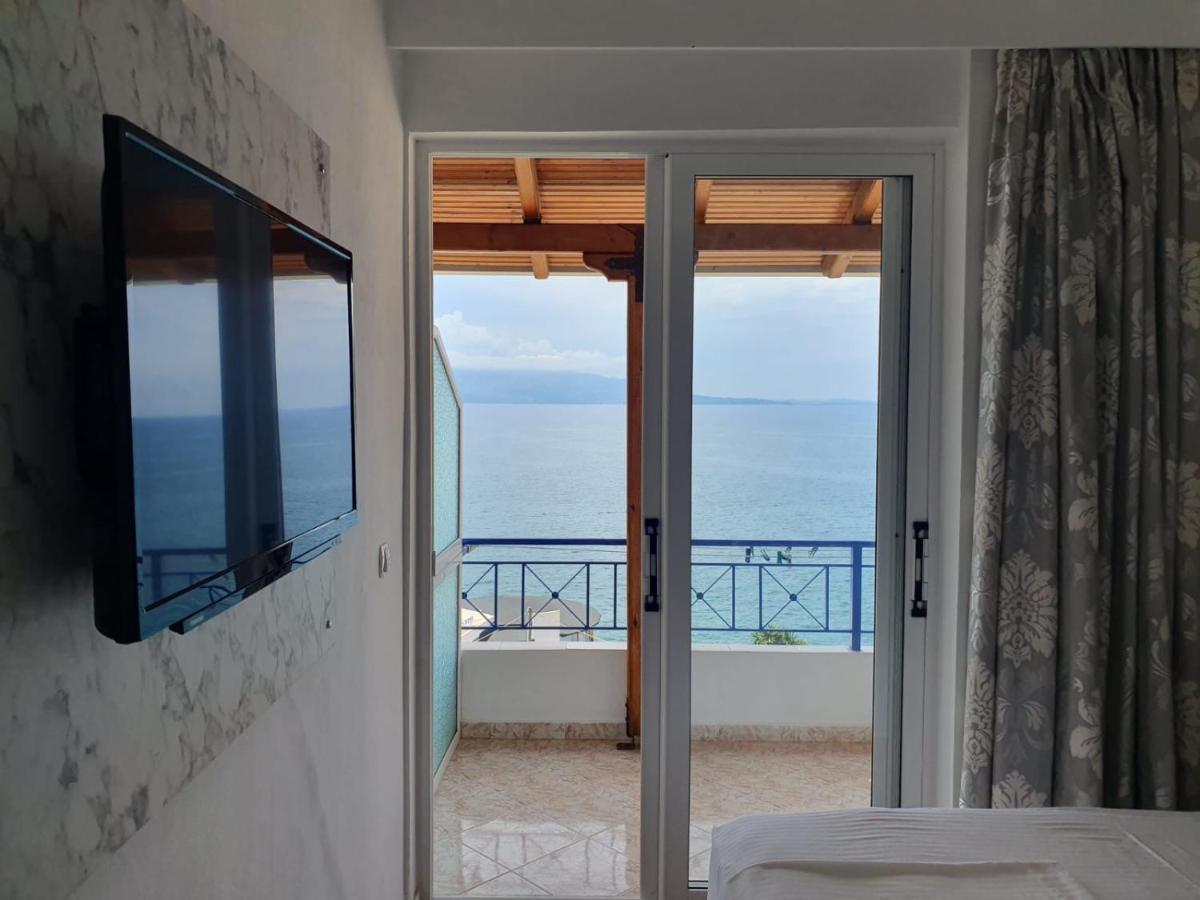 Murati Suites Sarandë Exterior foto