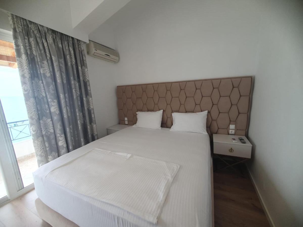 Murati Suites Sarandë Exterior foto